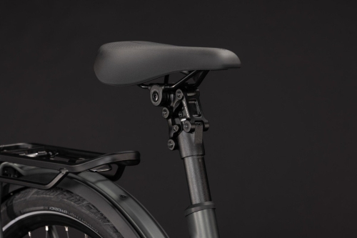 Cube KATHMANDU HYBRID DELUXE PRO 800